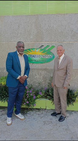 Director de la UASD-SDN realiza visita oficial al Grupo de Medios Tele Radio Norte