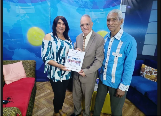 UASD-SDN destaca avances académicos y creciente demanda de la carrera de idiomas