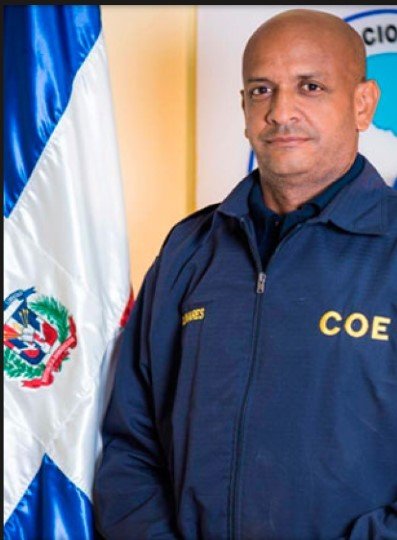Erdwin Olivares Luciano es el nuevo director del COE