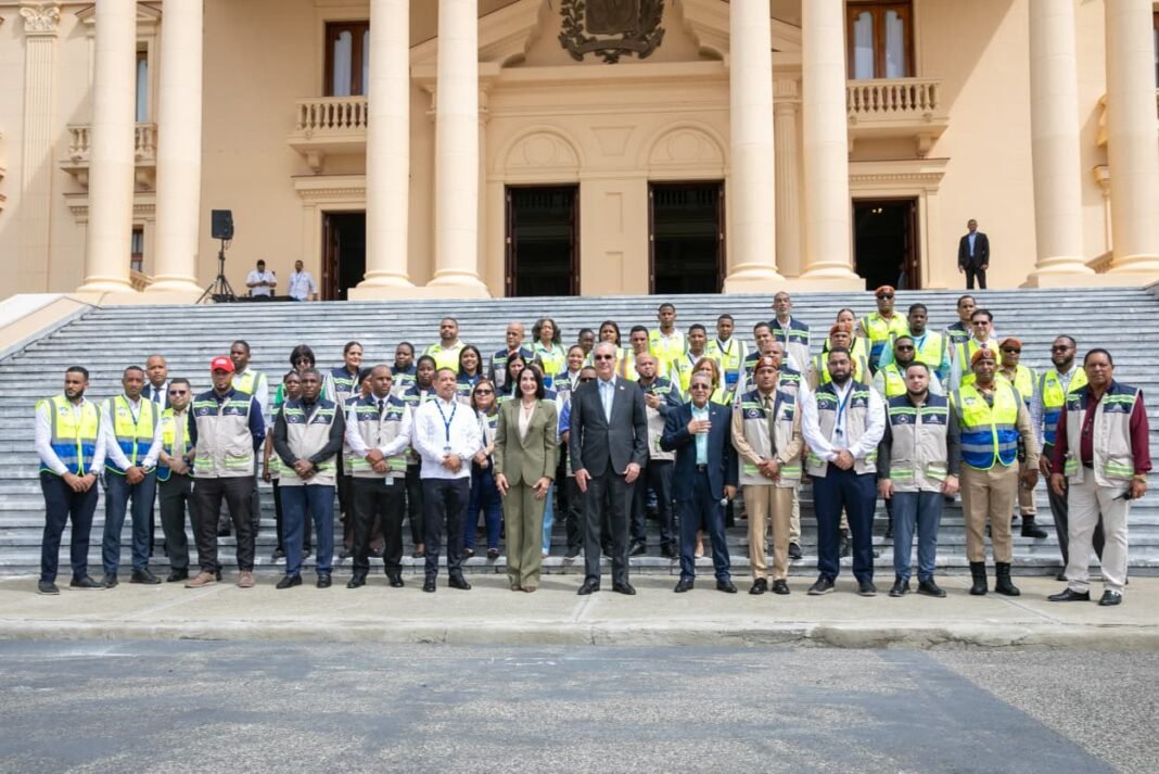 Presidente Abinader felicita al COE y a todos los organismos de socorro, instituciones públicas y privadas por coordinación del Simulacro Nacional y llama a fortalecer preparación para salvar vidas