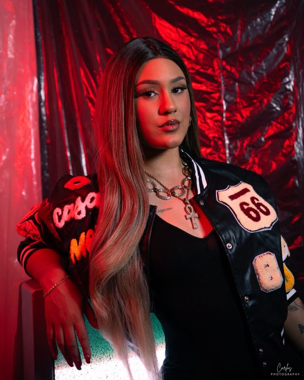 Licy B conquista mercados globales con estilo urbano