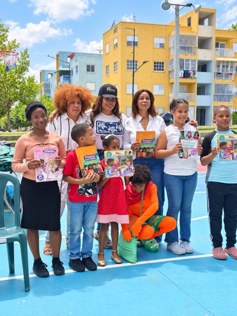 FEDART y Media Luna impactan a más de 50 niños de La Barquita con Operación Mochila 2026